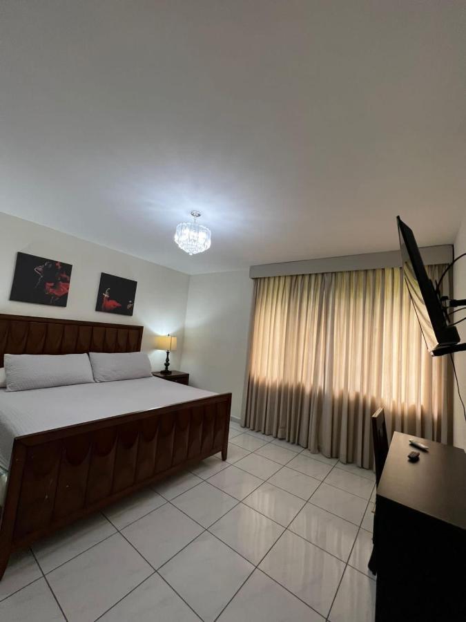 Casa Pamplona Hotel Сан Салвадор Екстериор снимка